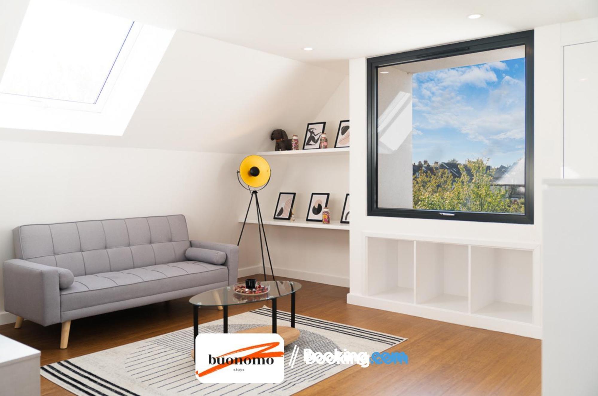 Two Bedroom Apartment At Buonomo Stays Short Lets & Serviced Accommodation London Eksteriør billede