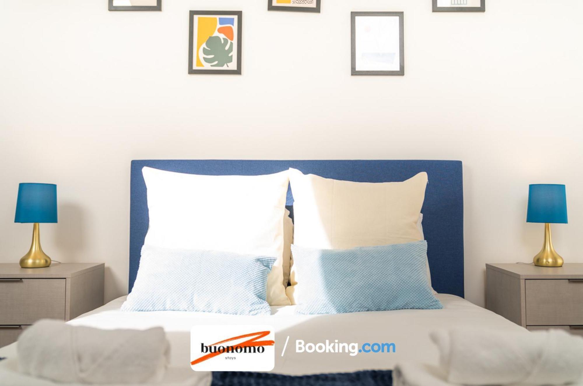 Two Bedroom Apartment At Buonomo Stays Short Lets & Serviced Accommodation London Eksteriør billede